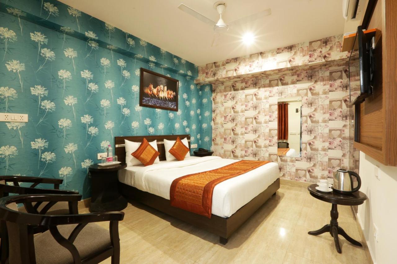 Hotel Sky Wood At Airport Nowe Delhi Zewnętrze zdjęcie